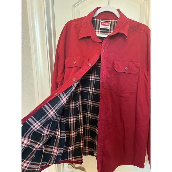 Wrangler men’s XL plaid flannel lined‎ red button down shirt/jacket. Cotton - Picture 1 of 8
